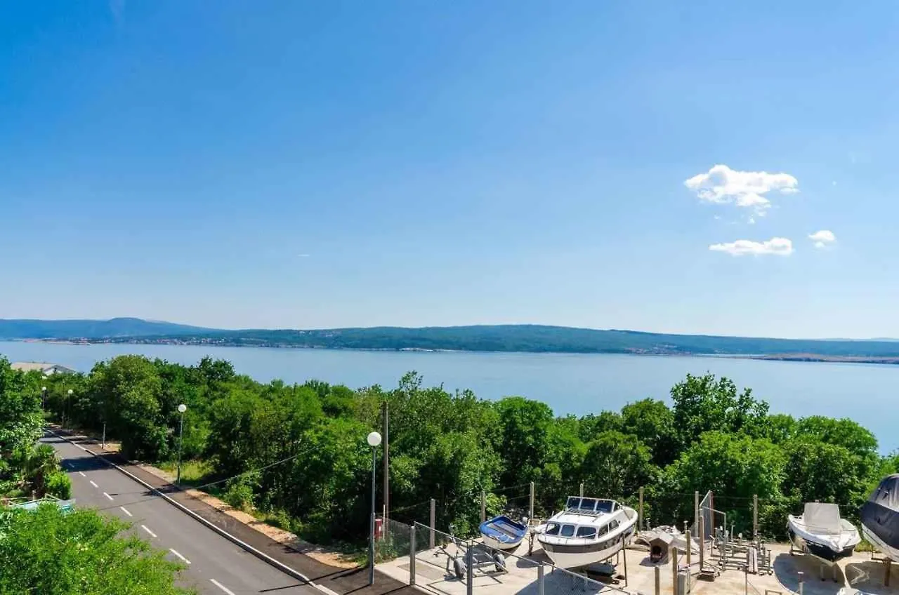 One-Bedroom Apartment Crikvenica 6 Dramalj