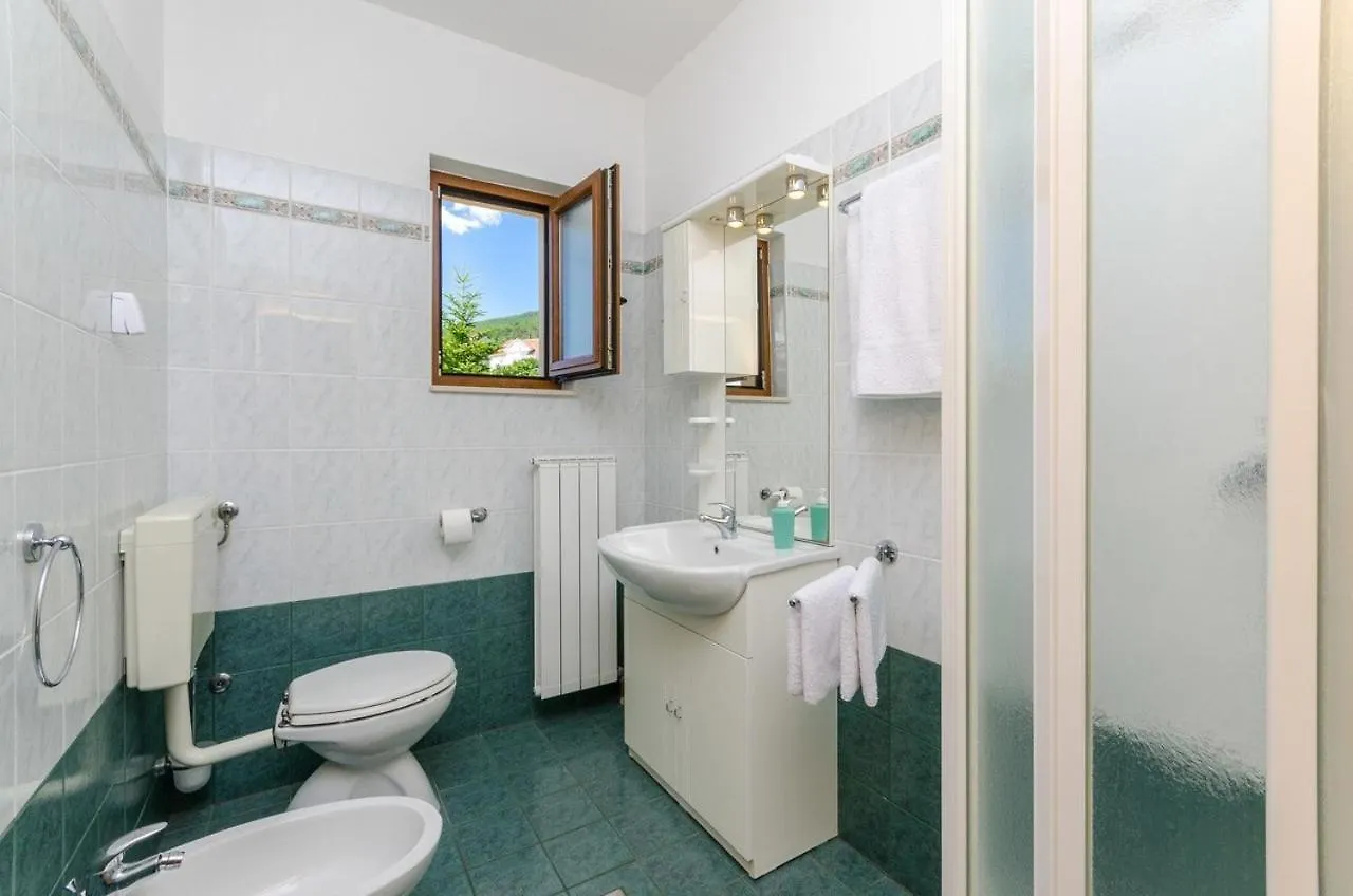 One-Bedroom Apartment Crikvenica 6 Dramalj
